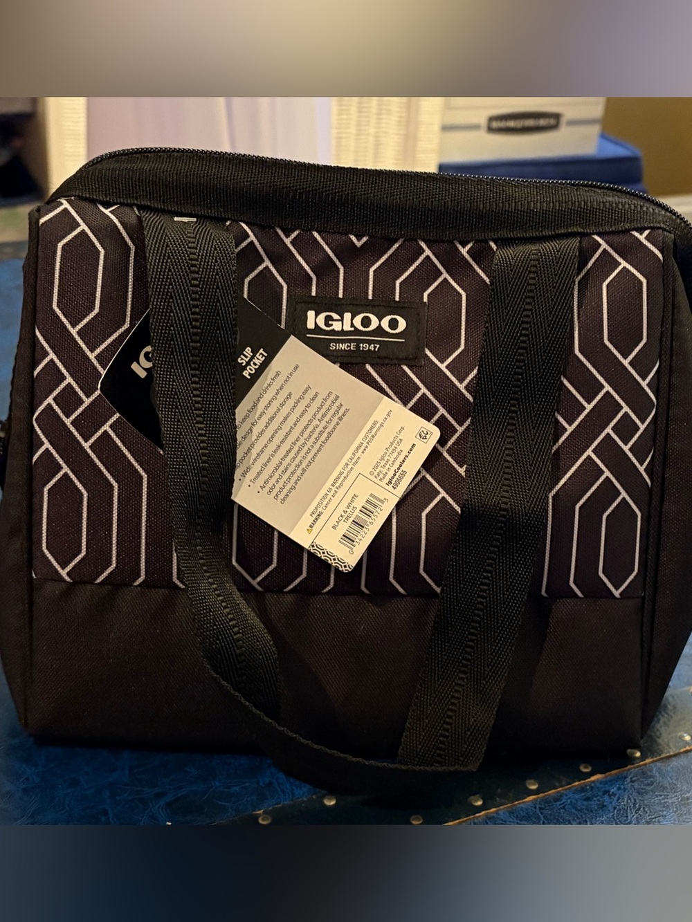Igloo Black- Insulated bag